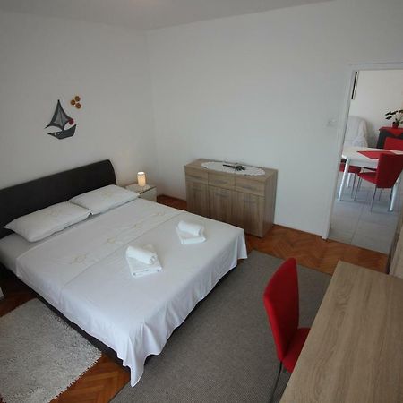 Apartment Vanda Novi Vinodolski Kültér fotó